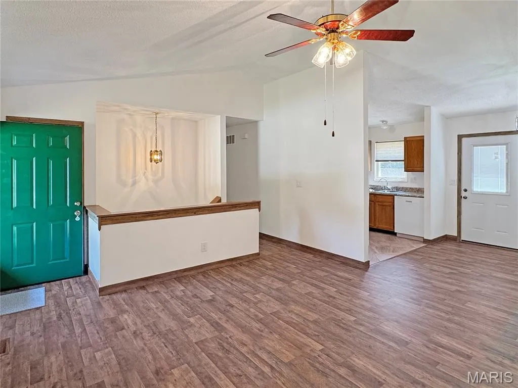 Union Missouri rental home entry